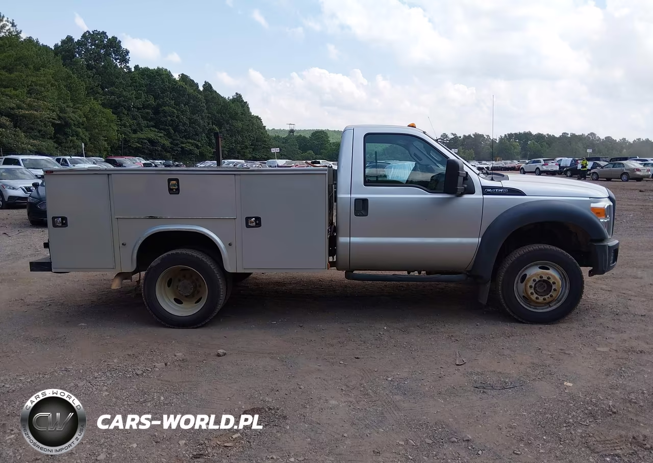 2015 Ford F-450 Chassis Xl-Xlt VIN:1FDTF4HY2FEA28953 - 13