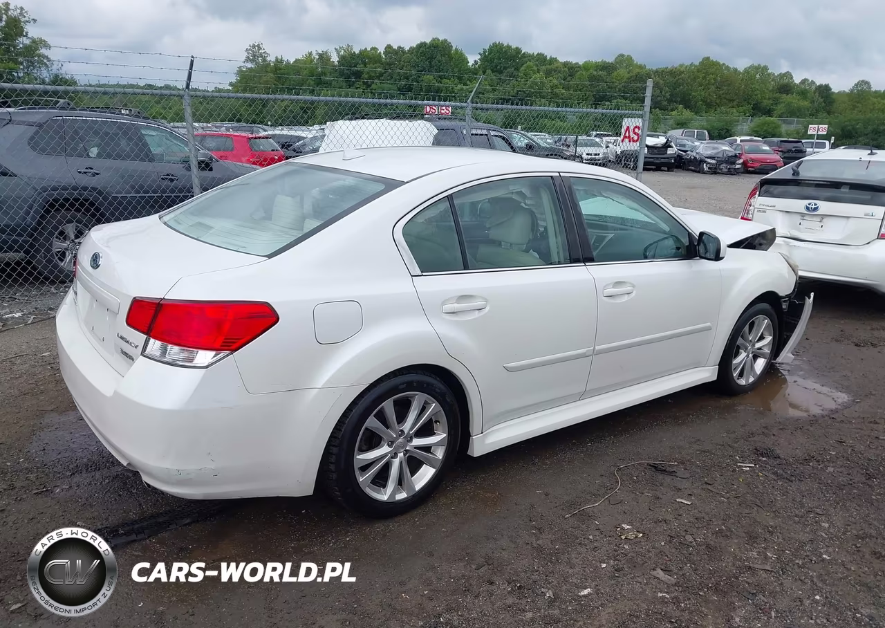 2014 Subaru Legacy 3.6R Limited VIN:4S3BMDL67E2011402 - 4