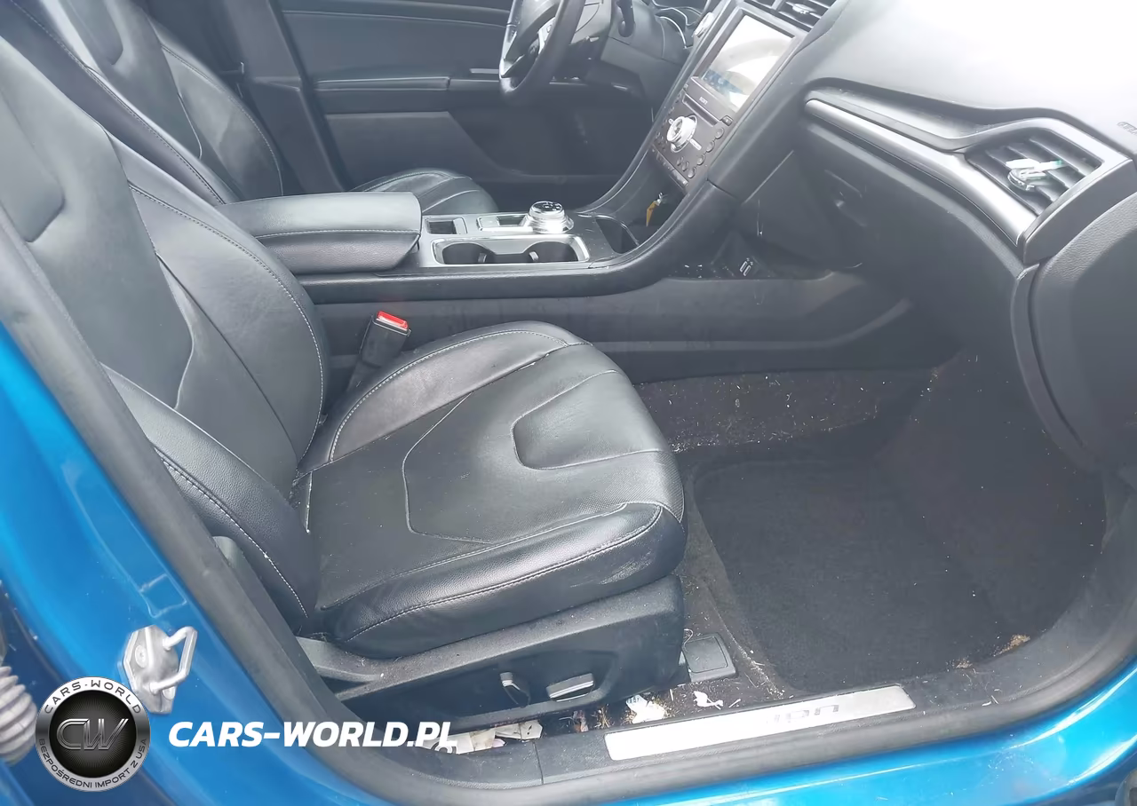 2020 Ford Fusion Titanium VIN:3FA6P0D97LR151166 - 5