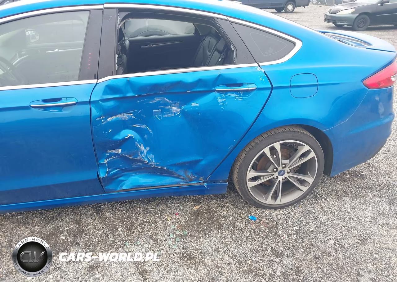2020 Ford Fusion Titanium VIN:3FA6P0D97LR151166 - 6