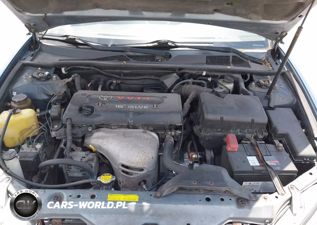 2002 Toyota Camry Le VIN:JTDBE32K220109797 - 10