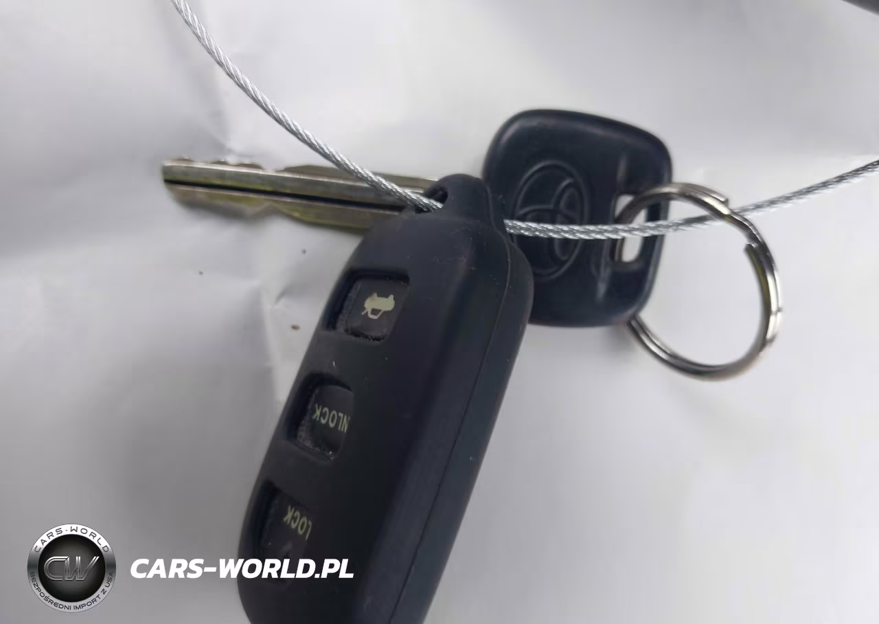 2003 Toyota Camry Le VIN:JTDBE32K630147650 - 11