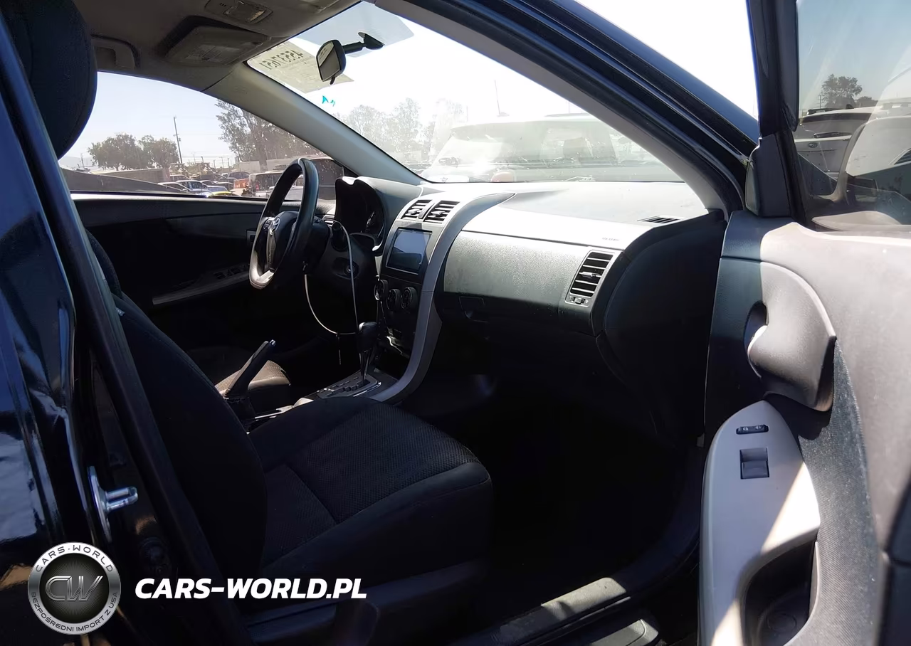 2011 Toyota Corolla S VIN:2T1BU4EE9BC600839 - 5