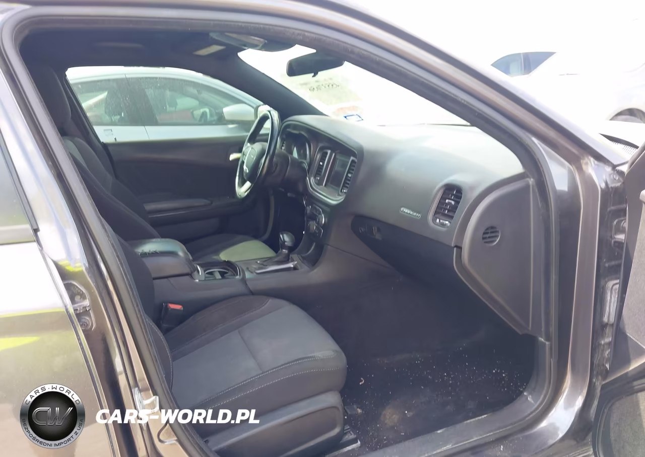 2020 Dodge Charger Sxt Rwd VIN:2C3CDXBG3LH251989 - 5