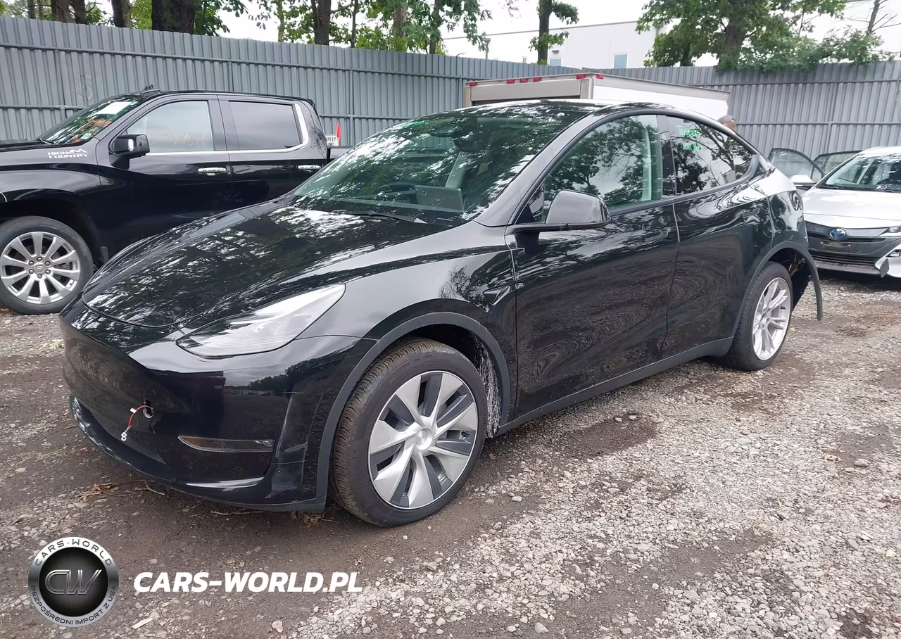 2023 Tesla Model Y Awd-Long Range Dual Motor All-Wheel Drive VIN:7SAYGDEE8PF978707 - 2