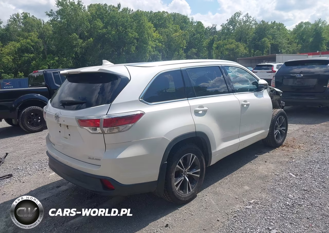 2016 Toyota Highlander Xle V6 VIN:5TDJKRFH9GS348452 - 4