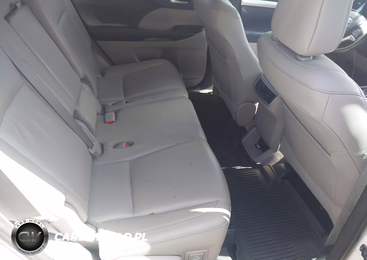 2016 Toyota Highlander Xle V6 VIN:5TDJKRFH9GS348452 - 8