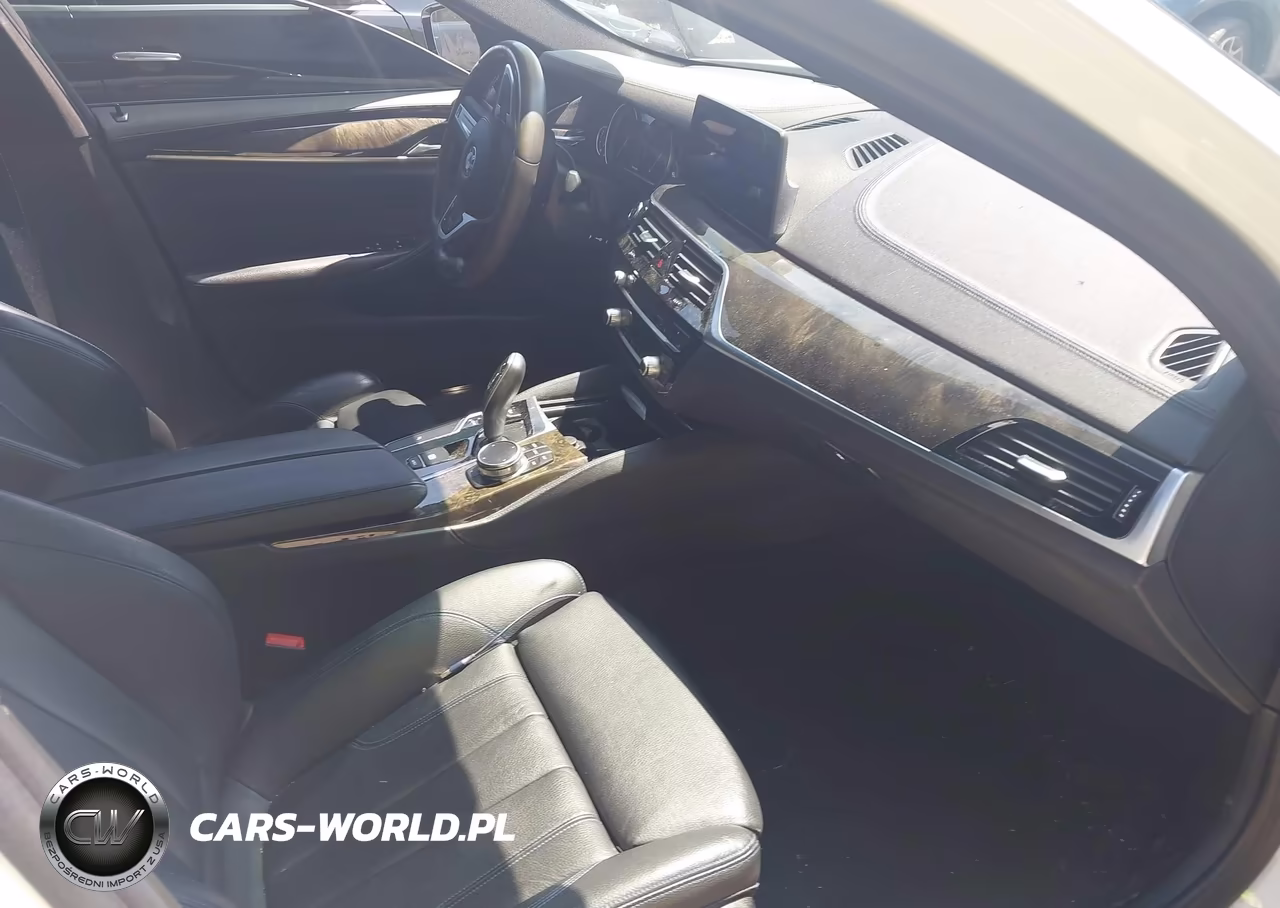 2018 BMW 530I xDrive VIN:WBAJA7C54JWA71363 - 5