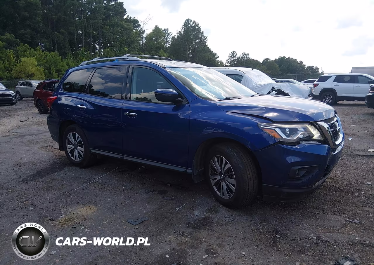 2018 Nissan Pathfinder Sv