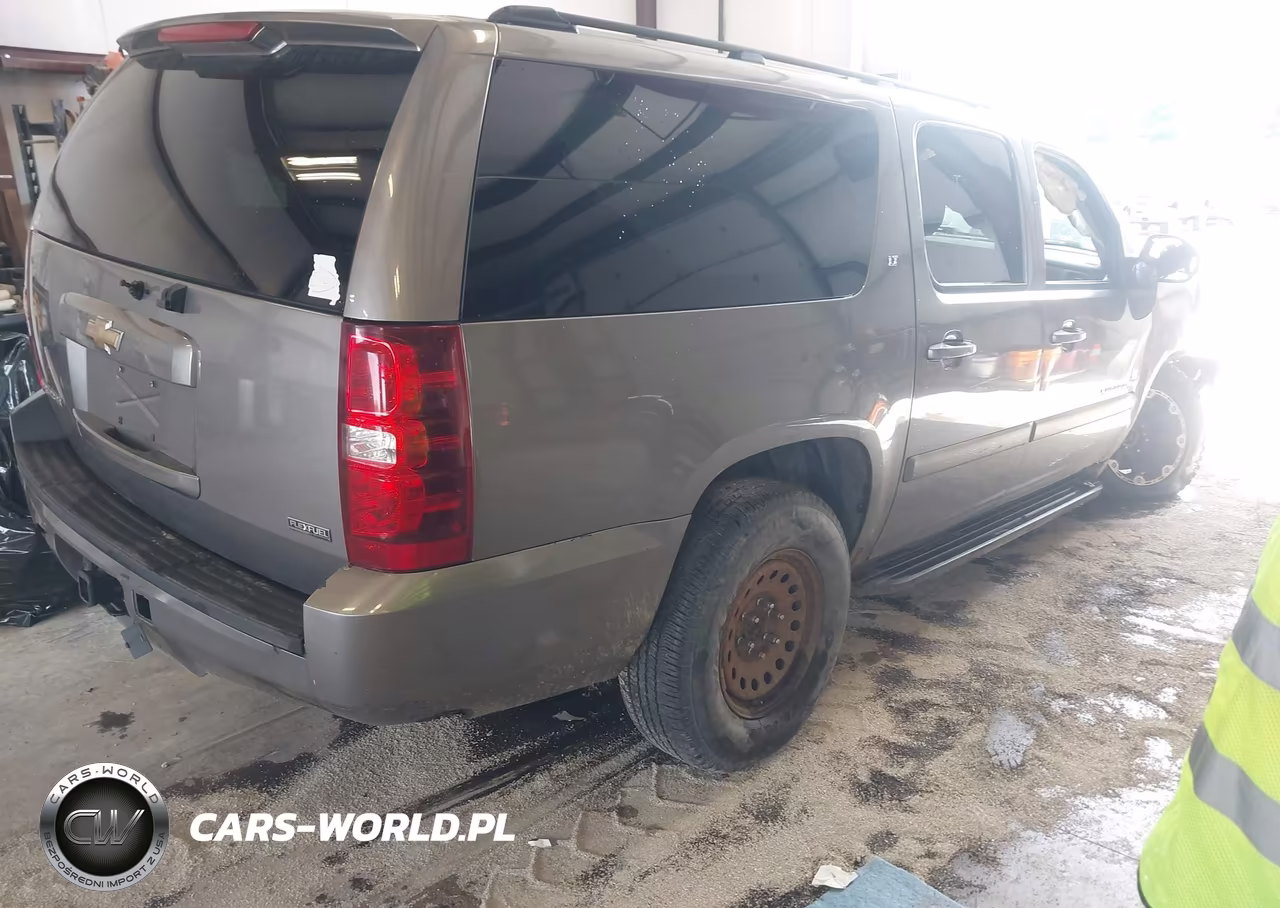 2008 Chevrolet Suburban 1500 Lt VIN:1GNFK16328J117670 - 4