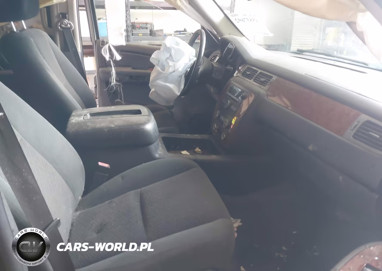 2008 Chevrolet Suburban 1500 Lt VIN:1GNFK16328J117670 - 5