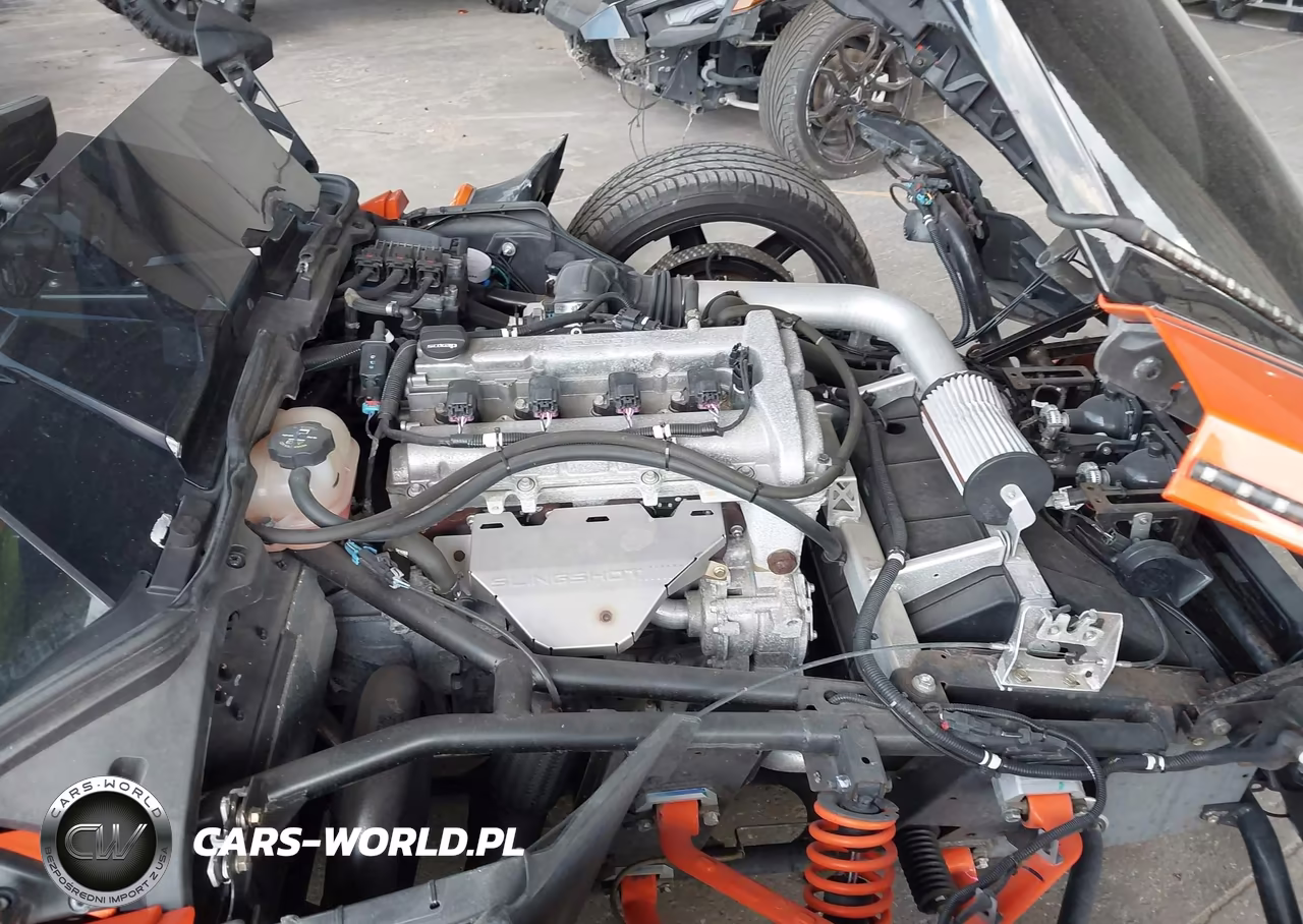 2018 Polaris Slingshot Slr VIN:57XAARFA8J8126719 - 13