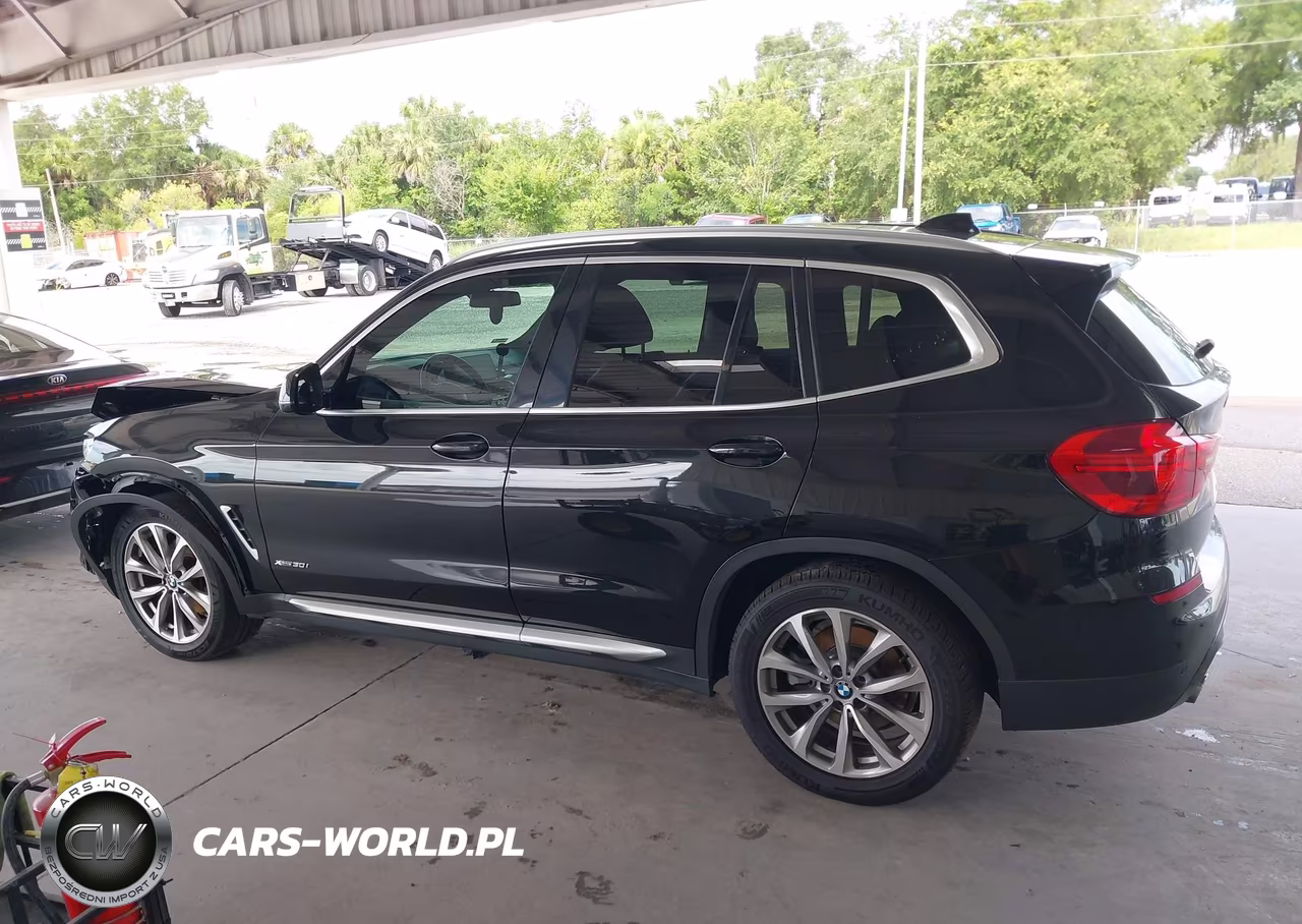 2018 BMW X3 xDrive30I VIN:5UXTR9C50JLD66153 - 14