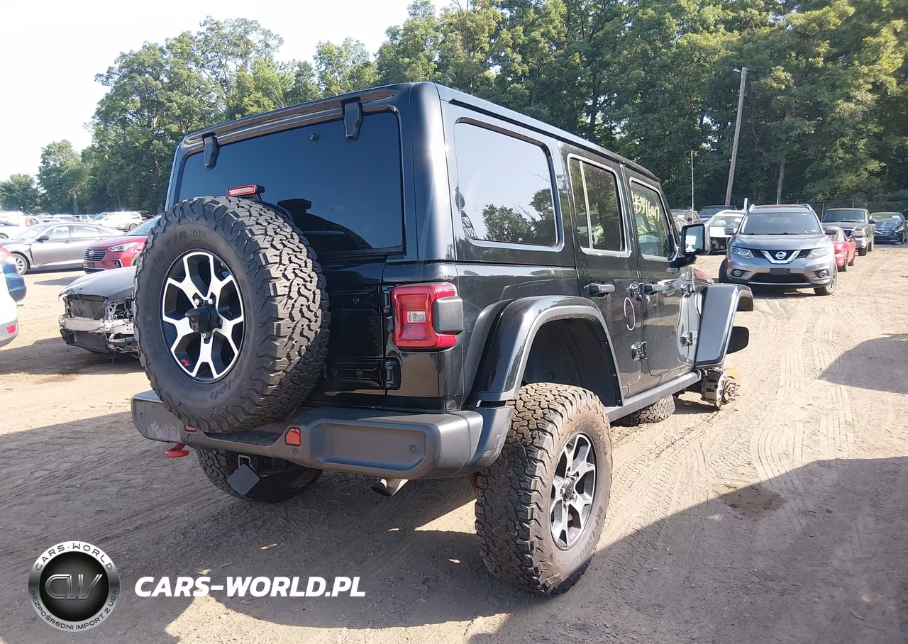 2020 Jeep Wrangler Unlimited Rubicon 4X4 VIN:1C4HJXFN4LW350924 - 4