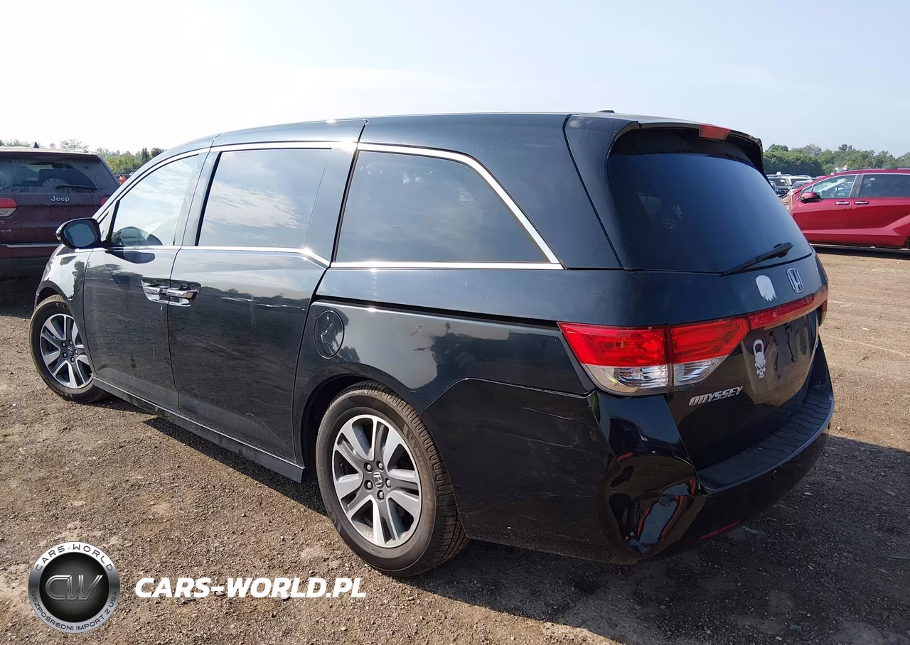 2015 Honda Odyssey Touring-Touring Elite VIN:5FNRL5H96FB036848 - 3