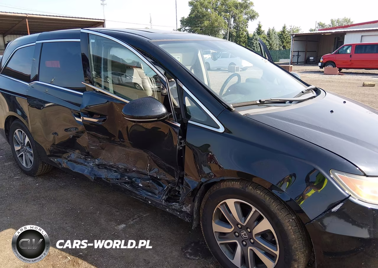 2015 Honda Odyssey Touring-Touring Elite VIN:5FNRL5H96FB036848 - 6