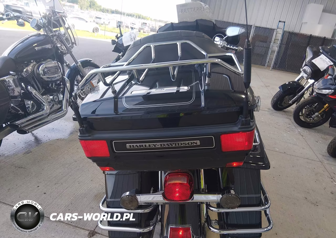 2007 Harley-Davidson Flhtcui VIN:1HD1FC4137Y601209 - 6