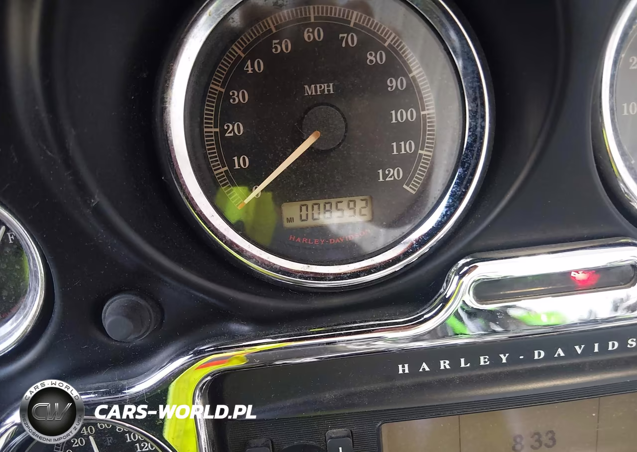 2007 Harley-Davidson Flhtcui VIN:1HD1FC4137Y601209 - 7