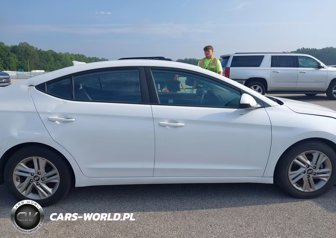 2019 Hyundai Elantra Sel VIN:5NPD84LF0KH462775 - 13
