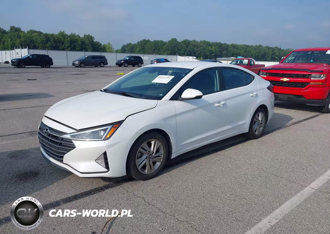 2019 Hyundai Elantra Sel VIN:5NPD84LF0KH462775 - 2