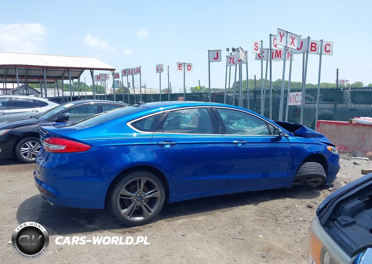 2017 Ford Fusion Sport VIN:3FA6P0VP5HR211613 - 14