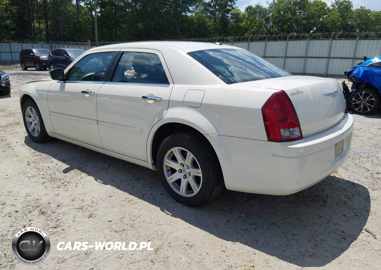 2007 Chrysler 300 VIN:2C3LA43R37H889186 - 3