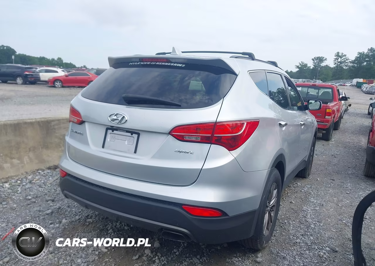 2015 Hyundai Santa Fe Sport 2.4L VIN:5XYZU3LB4FG304770 - 4
