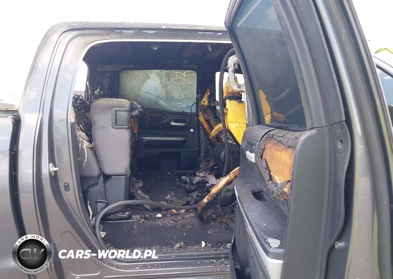 2019 Toyota Tundra Sr5 5.7L V8 VIN:5TFDW5F1XKX785439 - 8