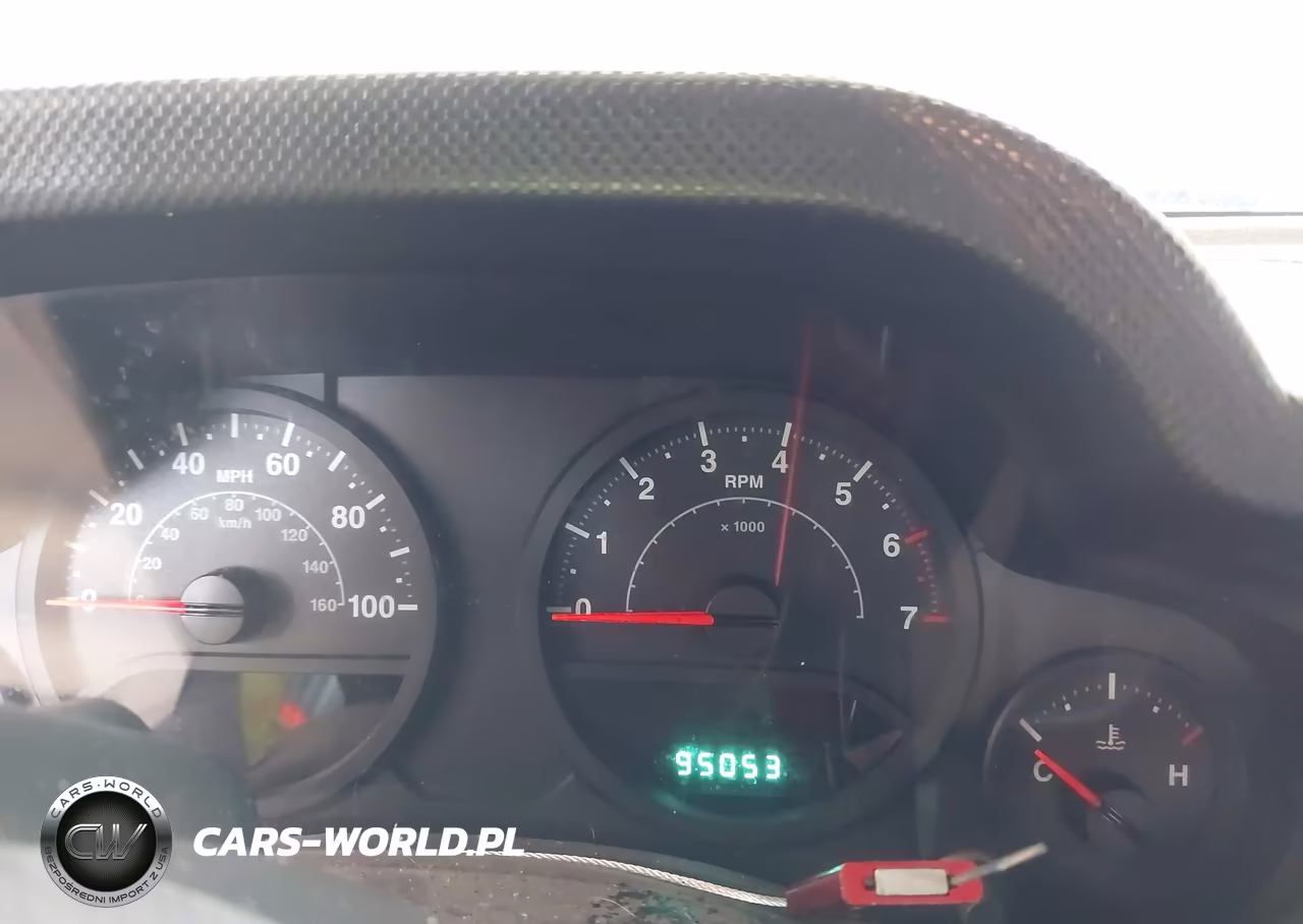 2008 Jeep Wrangler X VIN:1J4FA24138L616852 - 7