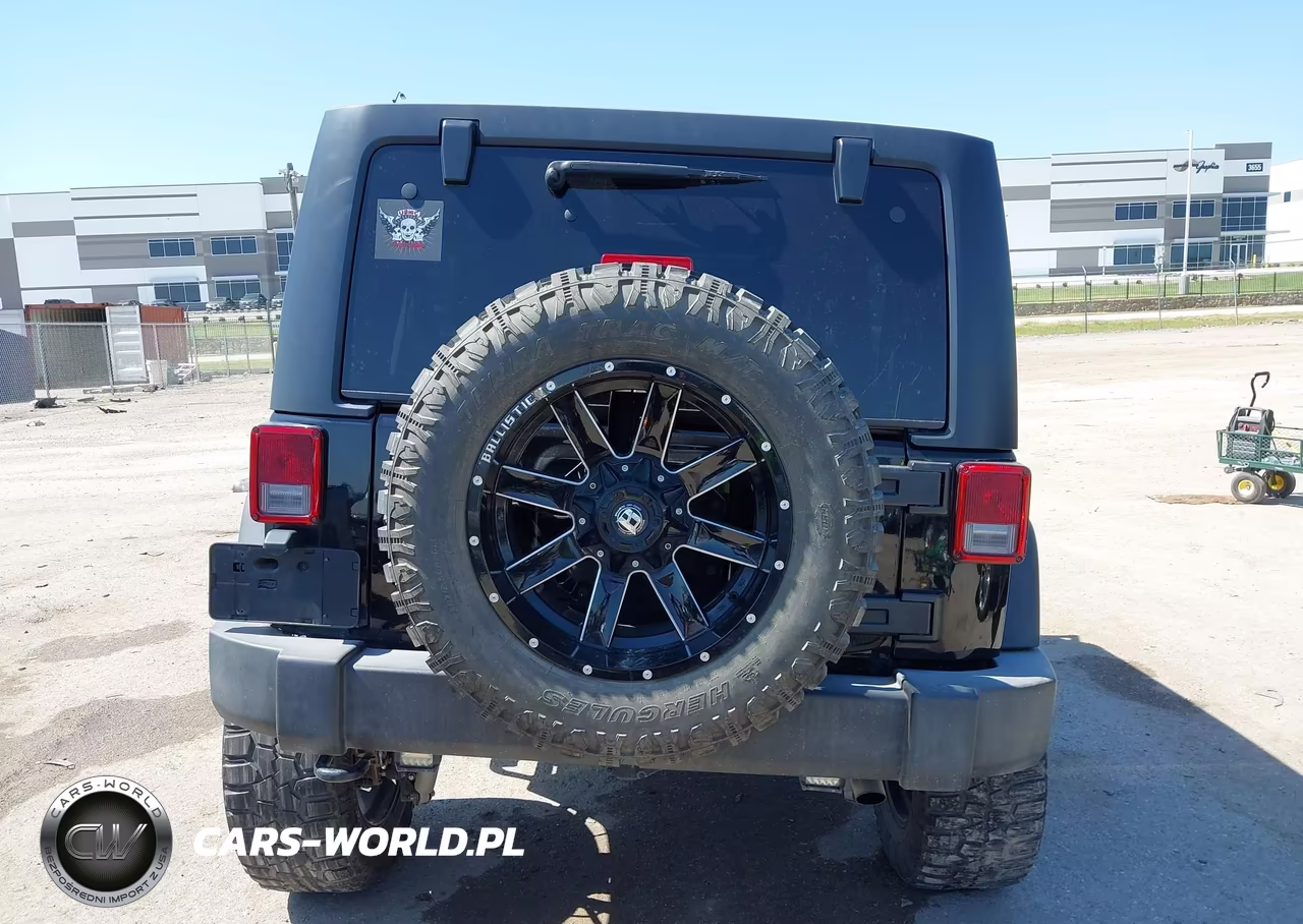 2017 Jeep Wrangler Unlimited Sport VIN:1C4BJWDG5HL622653 - 15