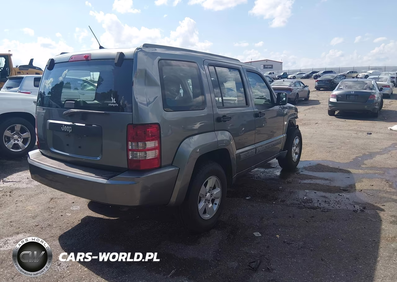 2012 Jeep Liberty Sport VIN:1C4PJLAK0CW117074 - 4
