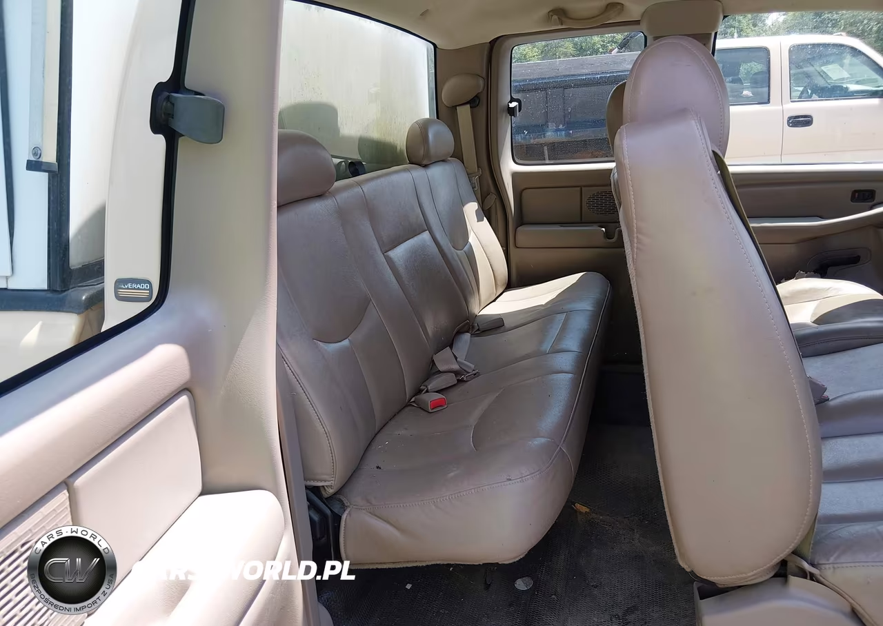 2004 Chevrolet Silverado 1500 Work Truck VIN:1GCEC19V14E379004 - 8