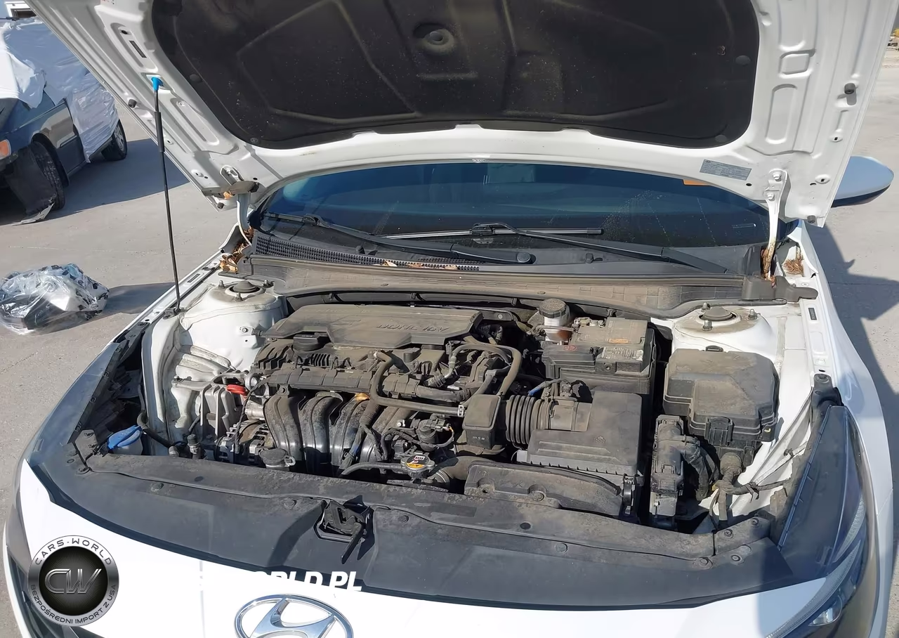 2021 Hyundai Elantra Sel VIN:5NPLS4AGXMH035731 - 10