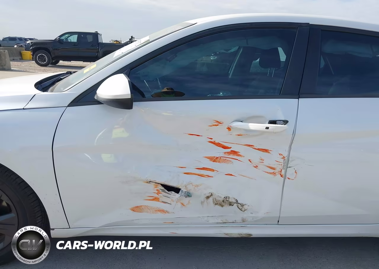 2021 Hyundai Elantra Sel VIN:5NPLS4AGXMH035731 - 6