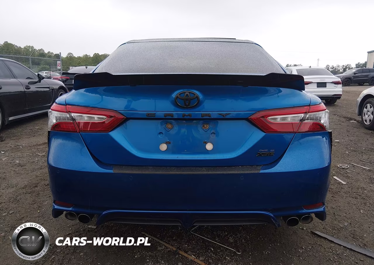 2018 Toyota Camry Xse VIN:4T1B61HK3JU132744 - 16