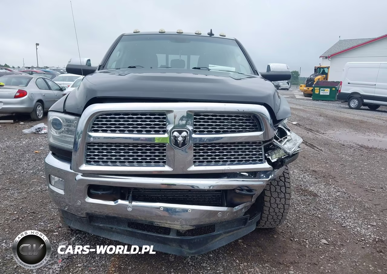 2016 Ram 2500 Laramie VIN:3C6UR5NL5GG311430 - 12