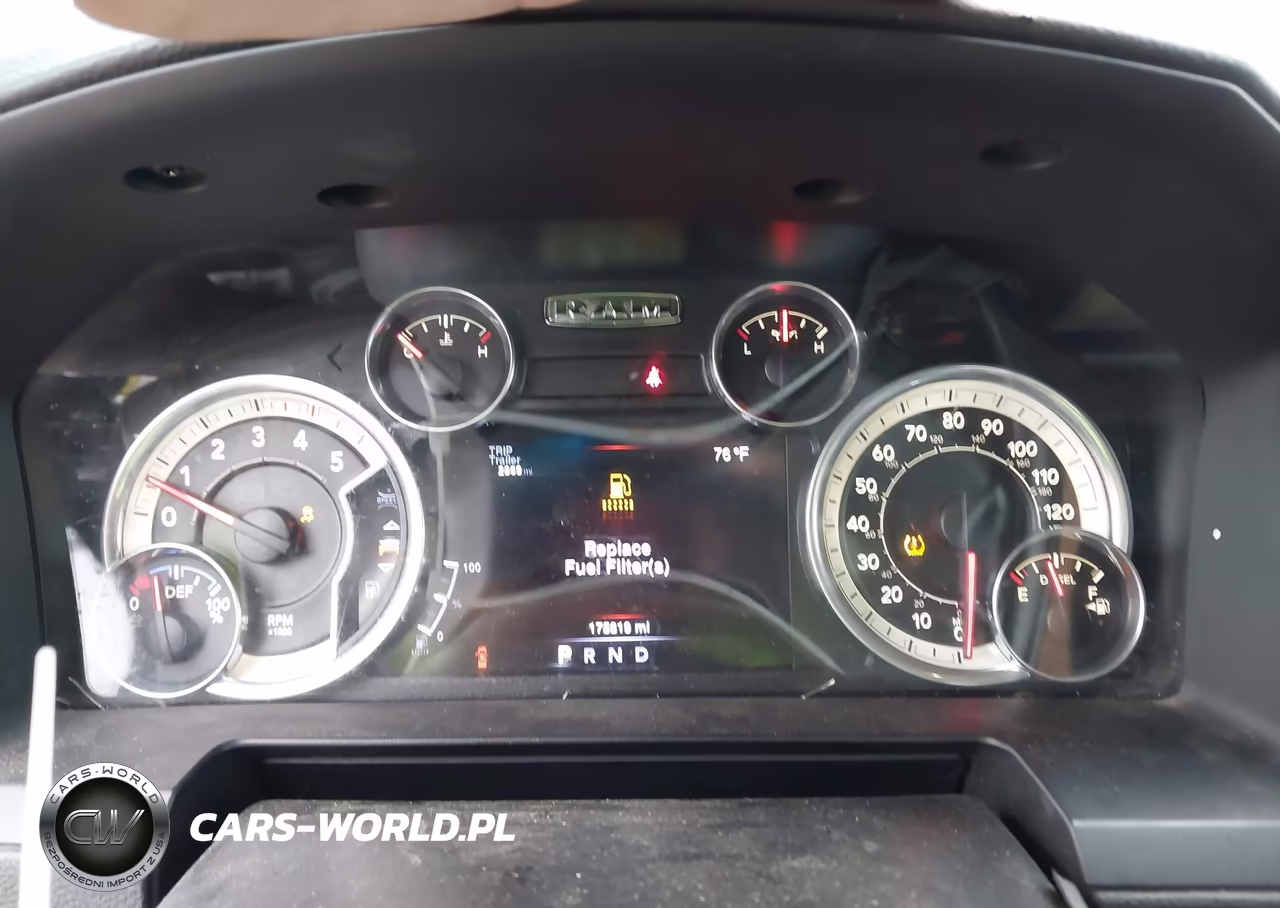 2016 Ram 2500 Laramie VIN:3C6UR5NL5GG311430 - 7