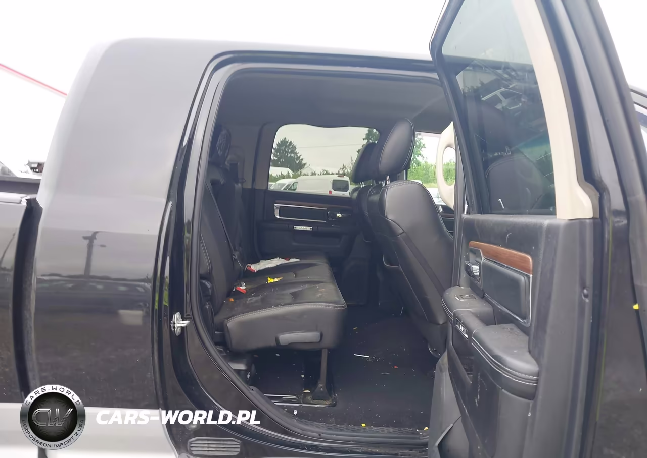 2016 Ram 2500 Laramie VIN:3C6UR5NL5GG311430 - 8