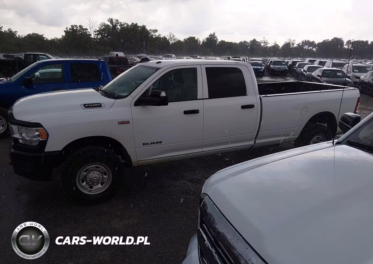 2020 Ram 2500 Tradesman 4X4 8' Box VIN:3C6UR5HJ5LG236829 - 19