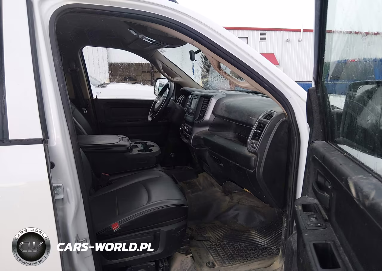 2020 Ram 2500 Tradesman 4X4 8' Box VIN:3C6UR5HJ5LG236829 - 5