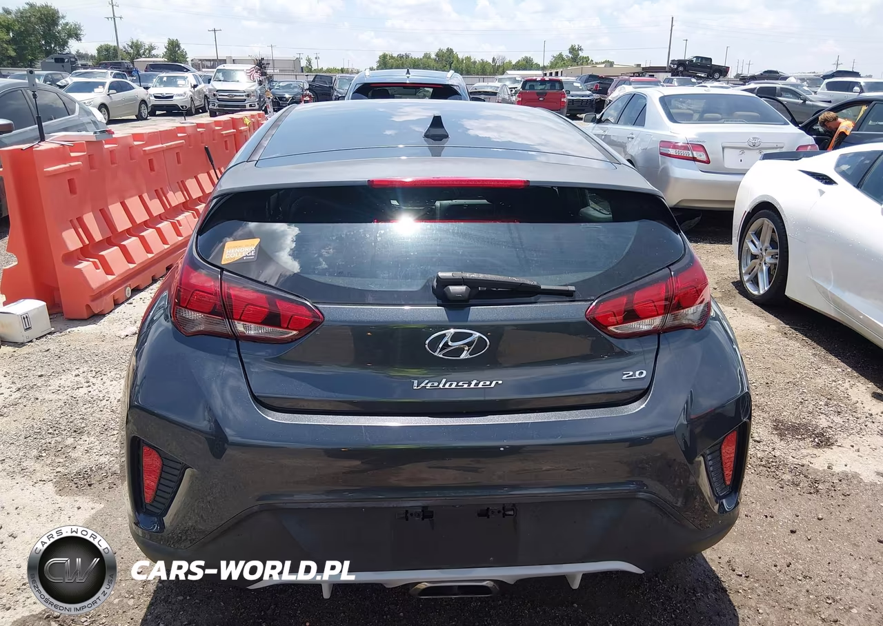 2019 Hyundai Veloster 2.0 VIN:KMHTG6AF7KU020025 - 16