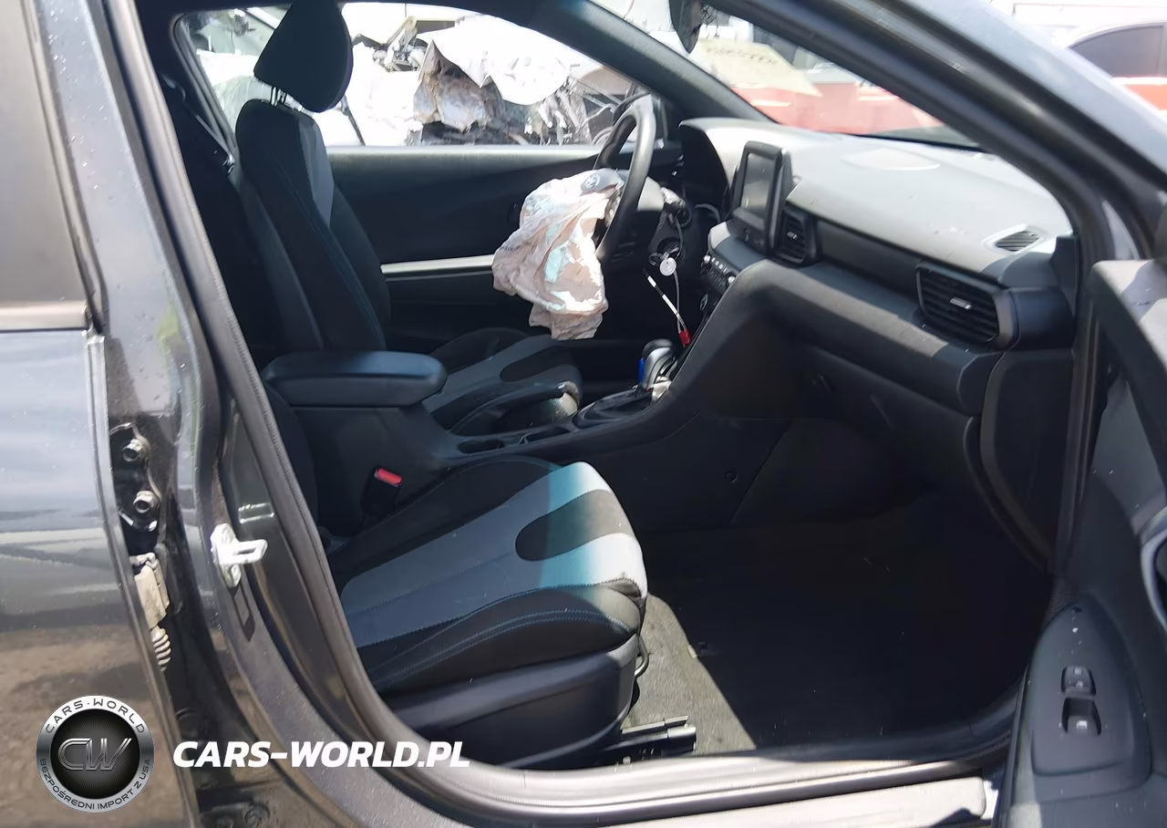 2019 Hyundai Veloster 2.0 VIN:KMHTG6AF7KU020025 - 5