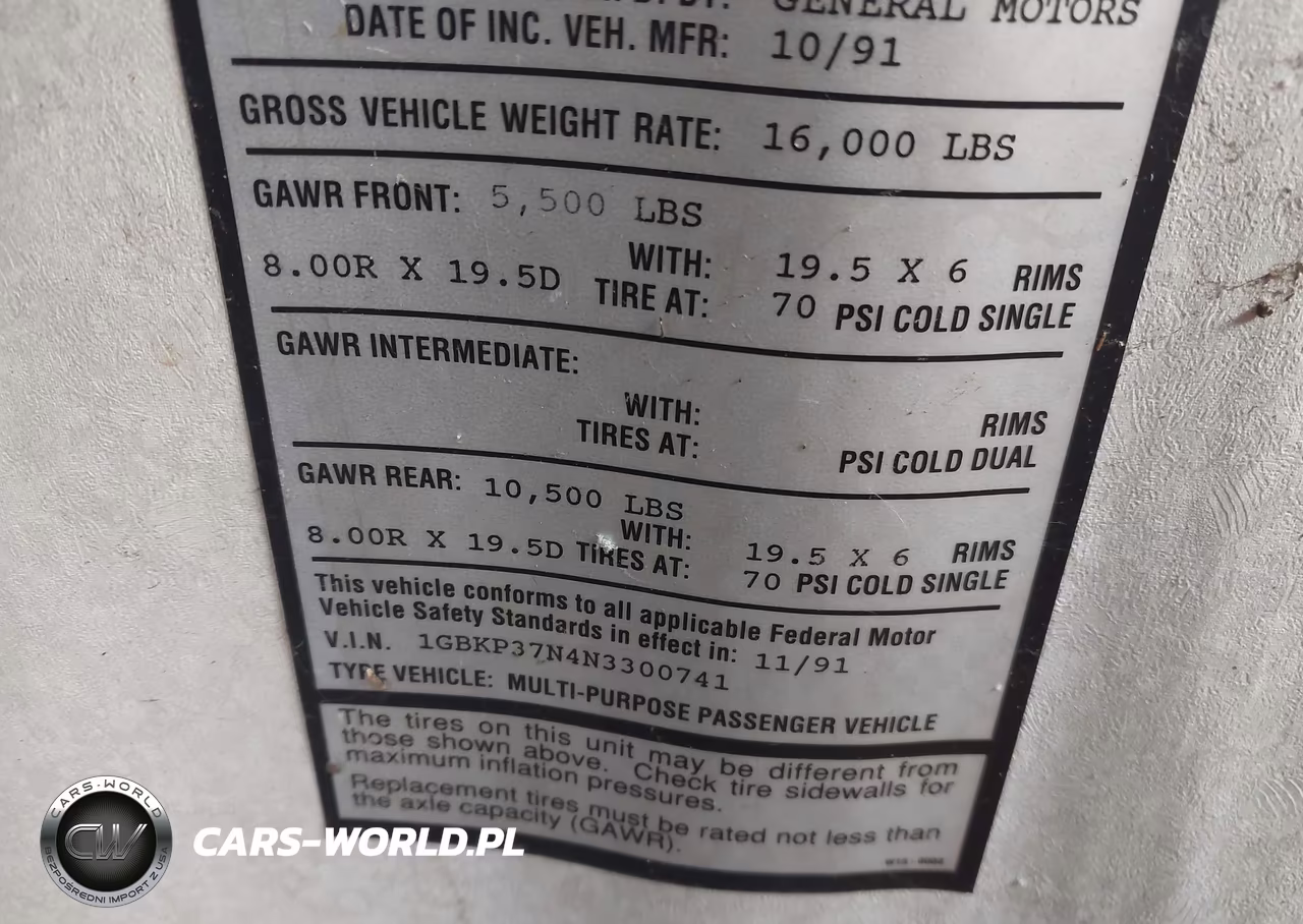 1992 Chevrolet P30 VIN:1GBKP37N4N3300741 - 9