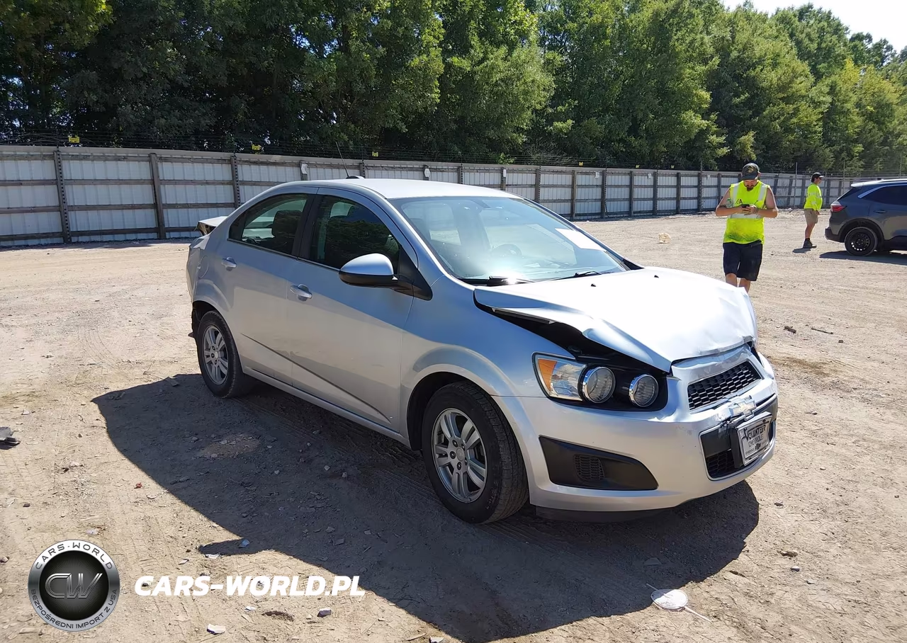 2015 Chevrolet Sonic Lt Auto
