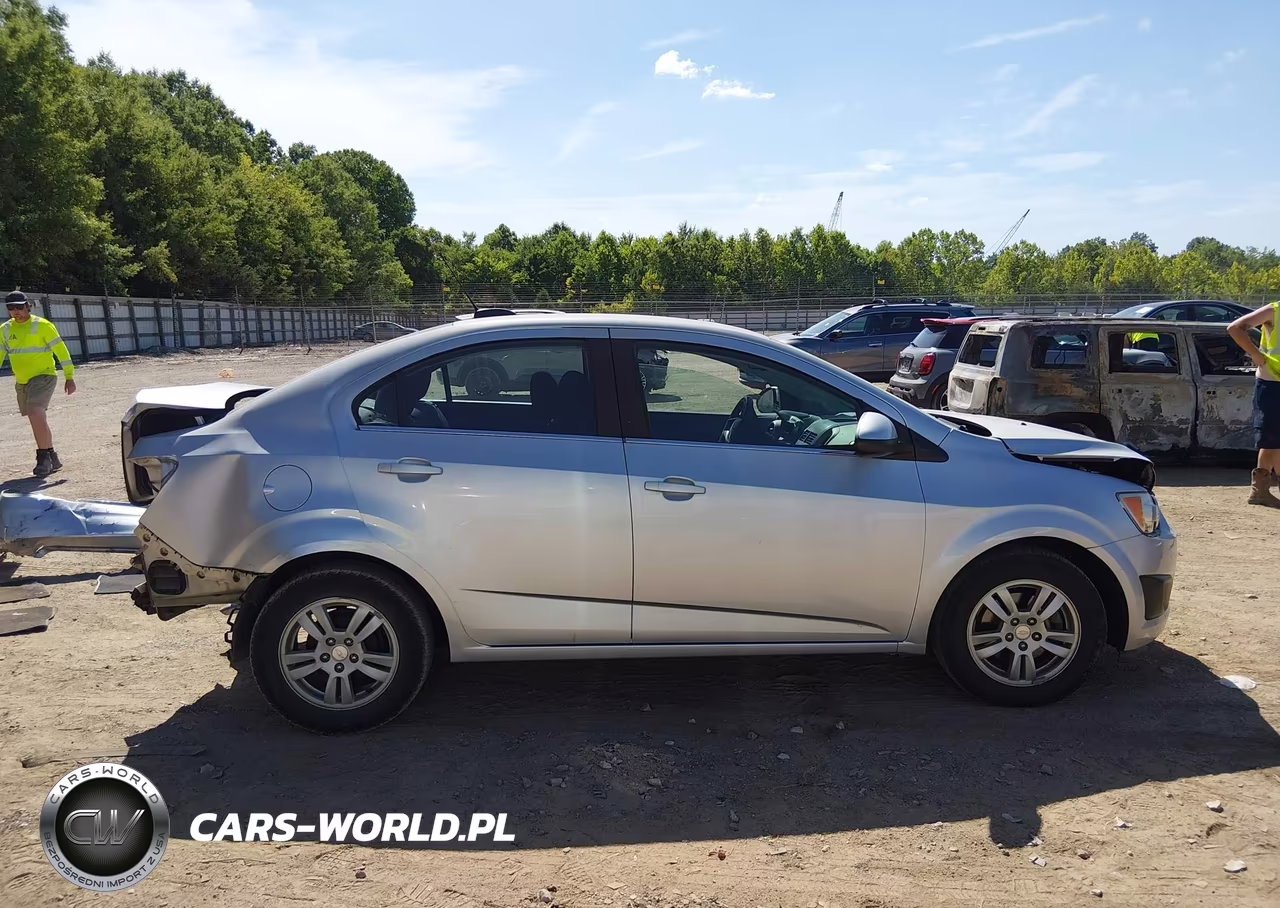 2015 Chevrolet Sonic Lt Auto VIN:1G1JC5SH8F4190717 - 13