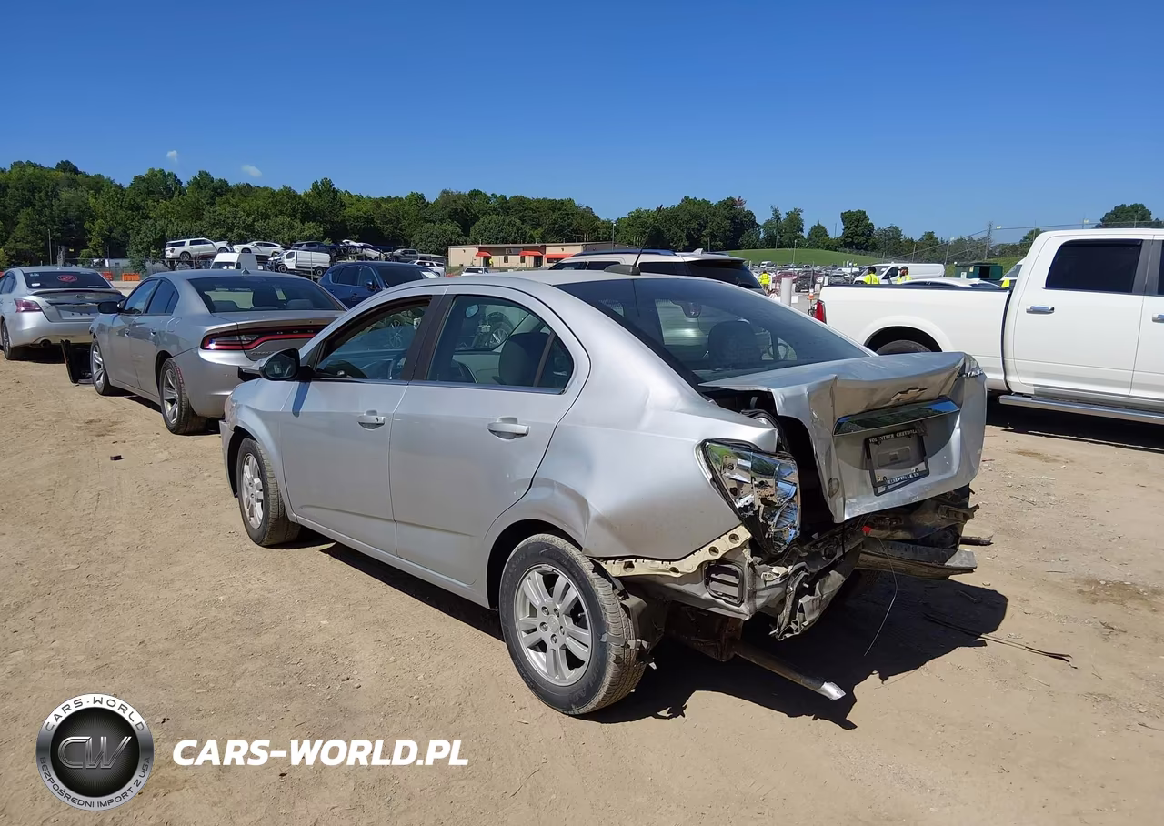 2015 Chevrolet Sonic Lt Auto VIN:1G1JC5SH8F4190717 - 3