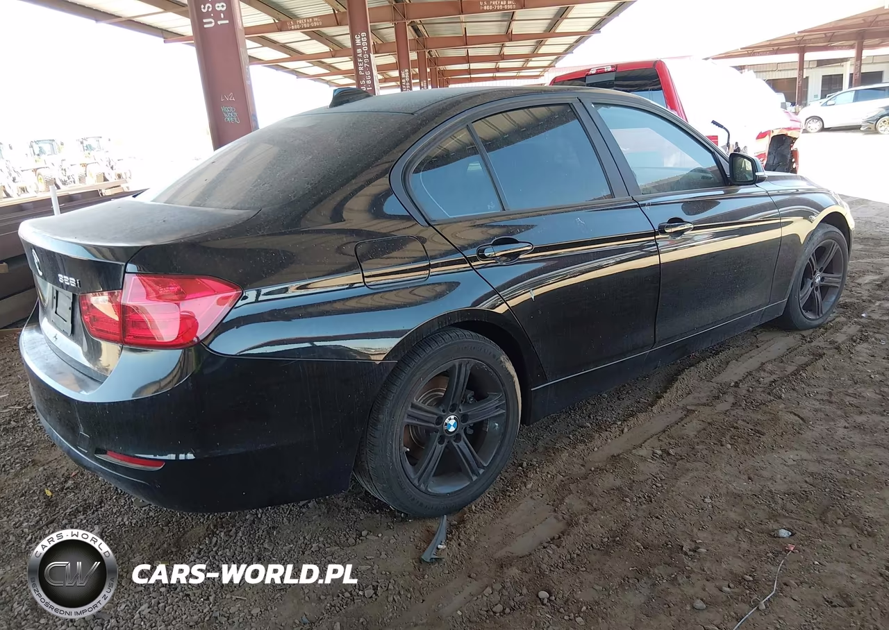 2012 BMW 328I VIN:WBA3A5G55CNP16745 - 4