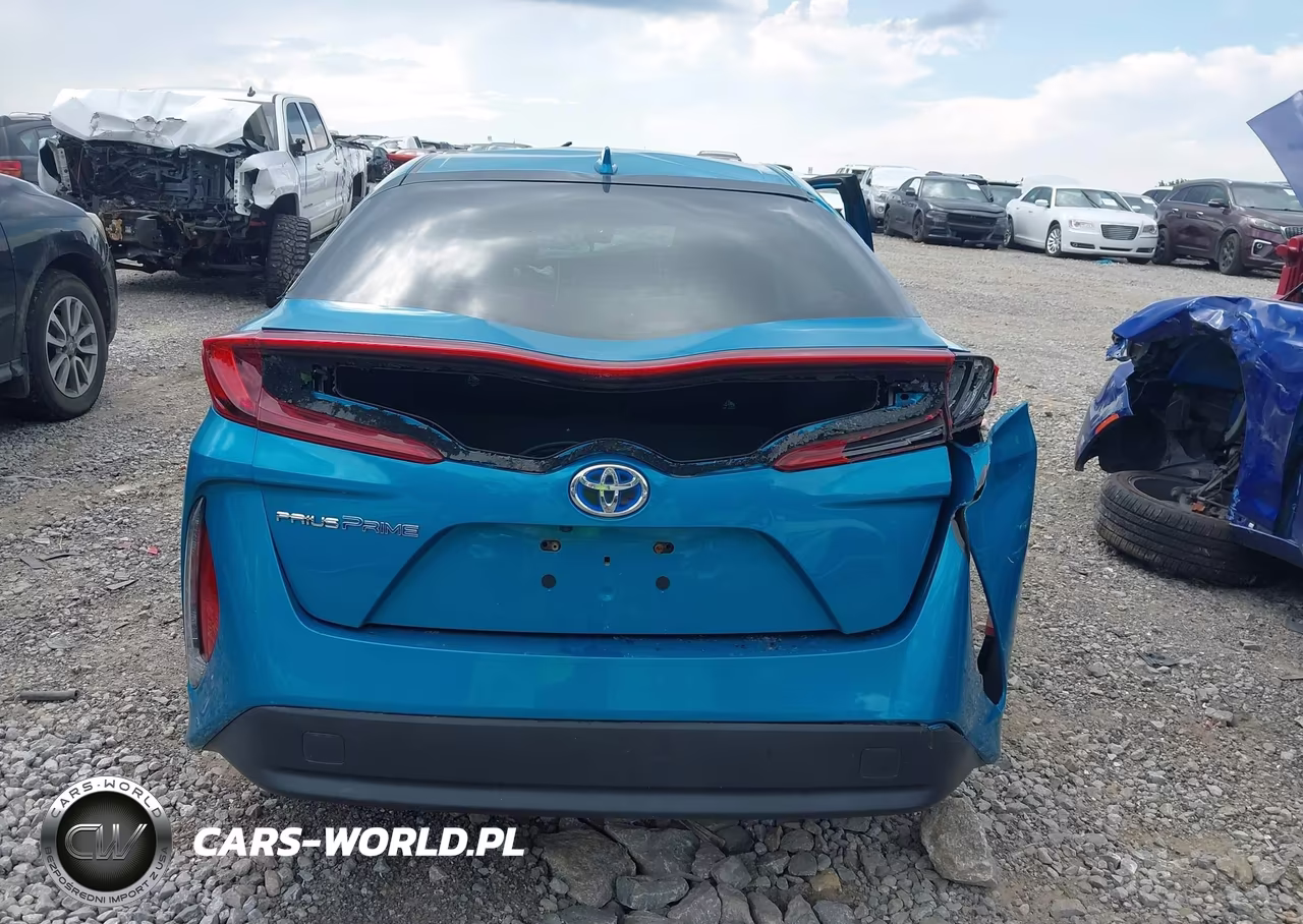 2019 Toyota Prius Prime Premium VIN:JTDKARFP7K3108261 - 16