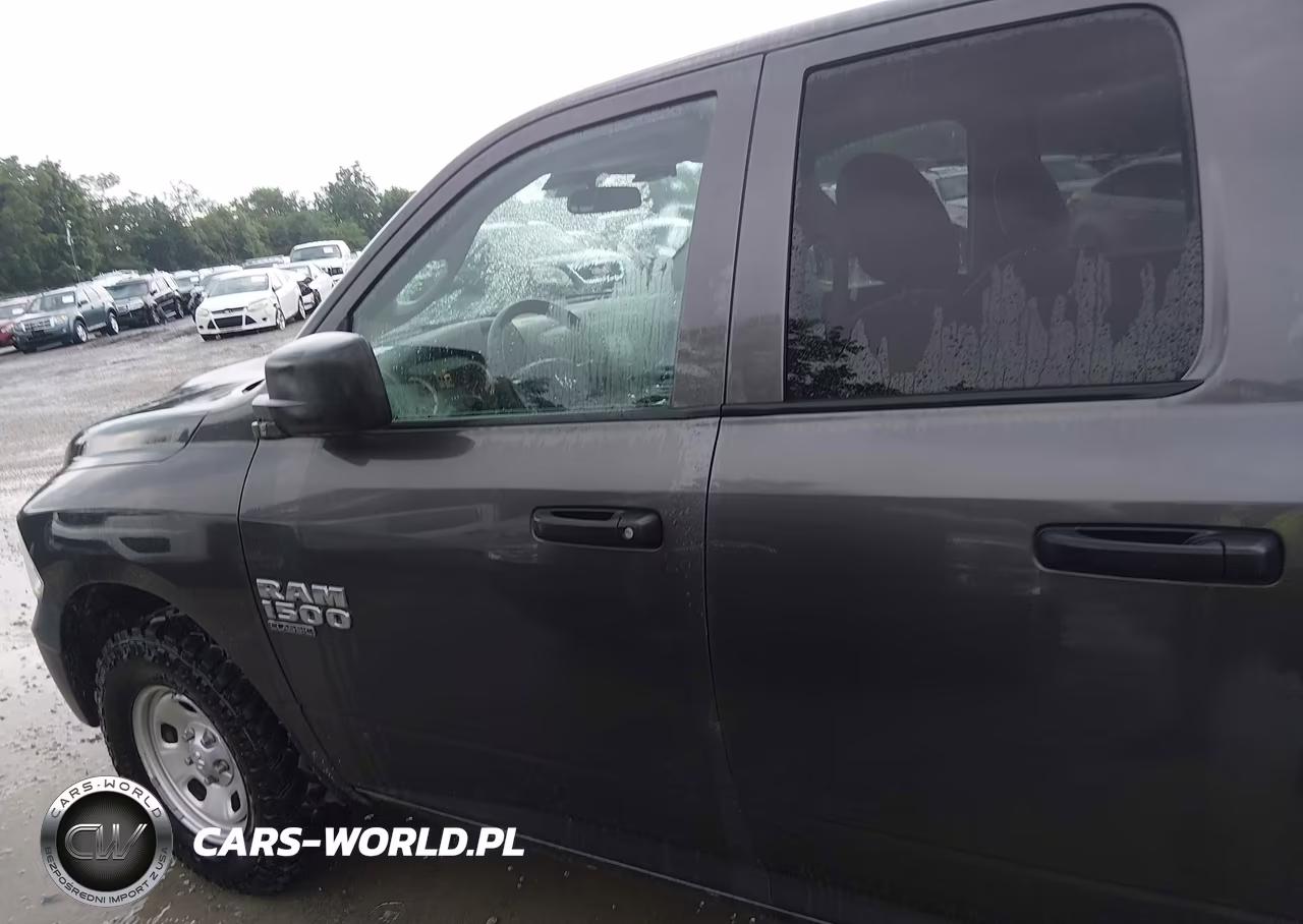 2020 Ram 1500 Classic Tradesman 4X4 6'4 Box VIN:1C6RR7FG0LS158901 - 16