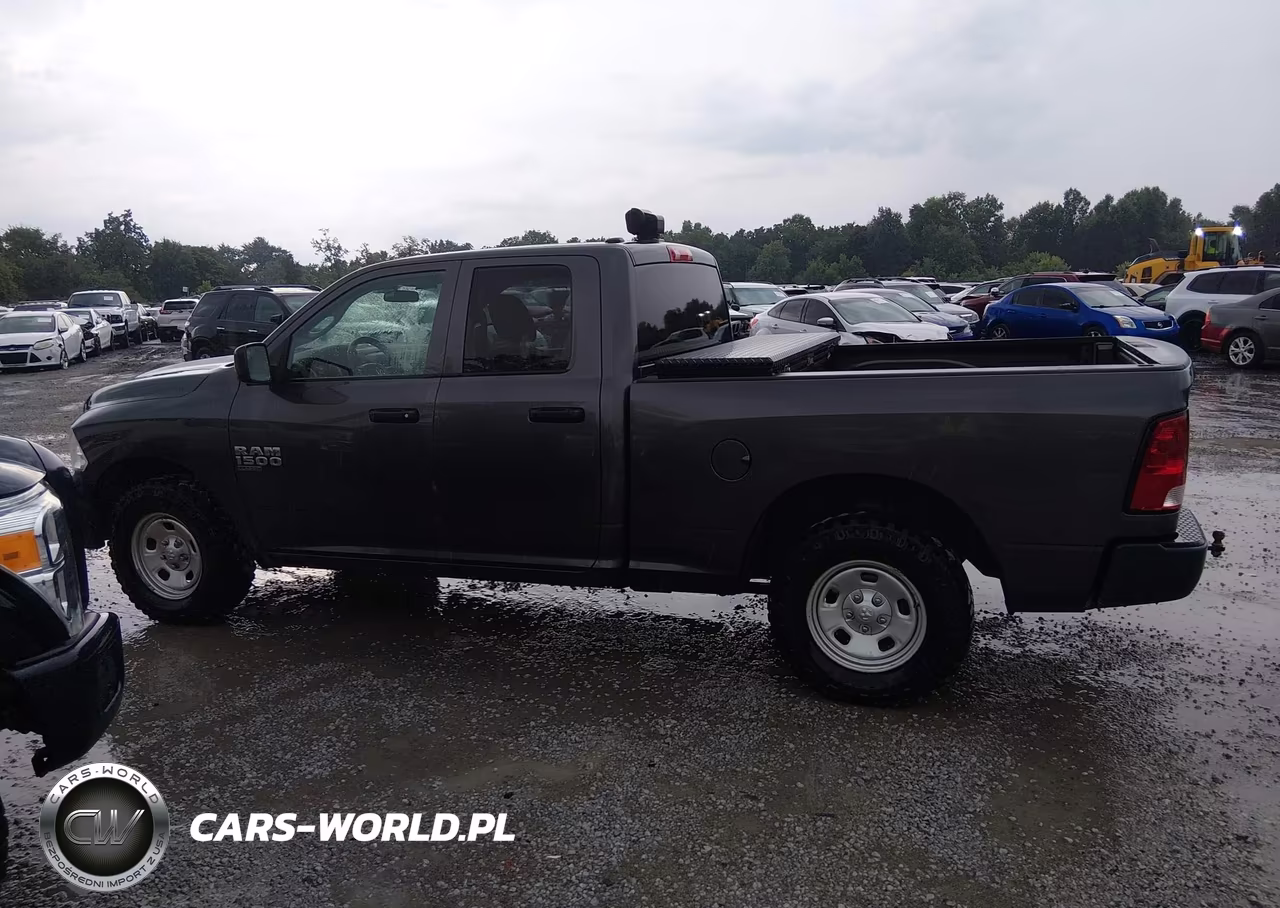 2020 Ram 1500 Classic Tradesman 4X4 6'4 Box VIN:1C6RR7FG0LS158901 - 19